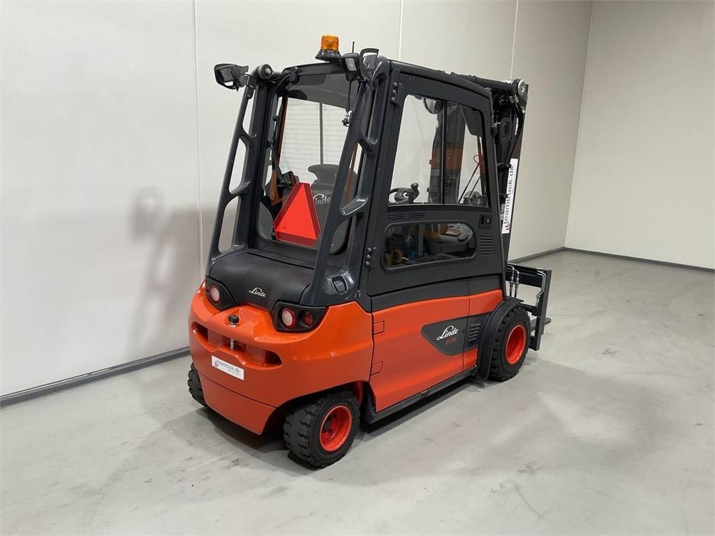 Linde E35L-01  - Elektritõstuk: pilt 2 Linde E35L-01  - Elektritõstuk: pilt 2