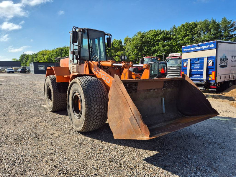 Hitachi FR 130 - Rataslaadur: pilt 2 Hitachi FR 130 - Rataslaadur: pilt 2