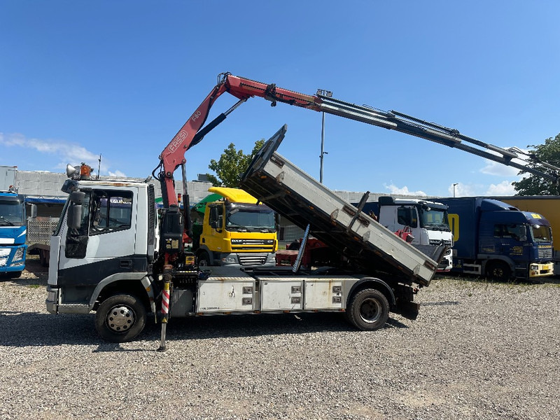 Iveco Eurocargo 120 EL 210hp / Fassi 80A Year 2012 + Tip - Kraanaga veoauto: pilt 2 Iveco Eurocargo 120 EL 210hp / Fassi 80A Year 2012 + Tip - Kraanaga veoauto: pilt 2