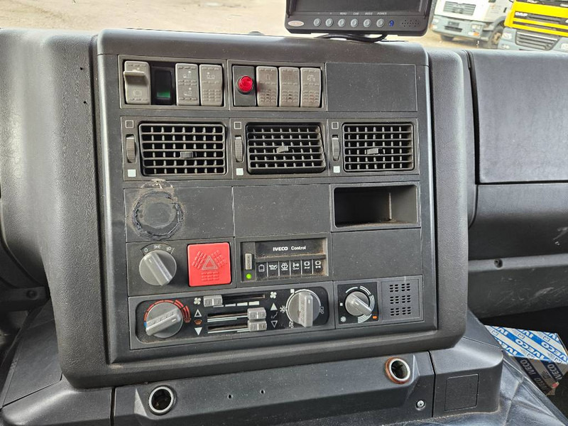 Iveco Eurotech 6x2 // Machinetransport // HMF 1483 K3 liising Iveco Eurotech 6x2 // Machinetransport // HMF 1483 K3: pilt 18
