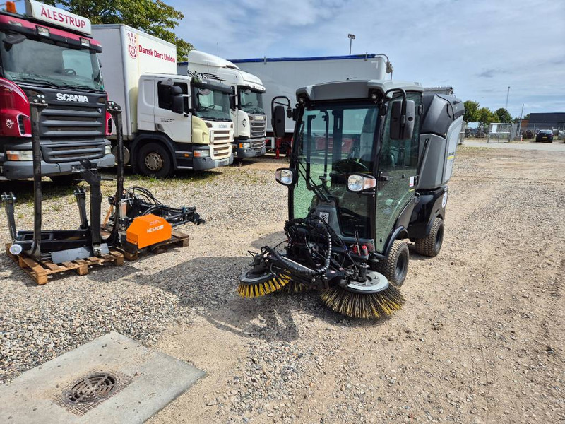 Kärcher MIC 26 // Feje-sug // Kantklipper - Põllutöö järelhaagis: pilt 1 Kärcher MIC 26 // Feje-sug // Kantklipper - Põllutöö järelhaagis: pilt 1