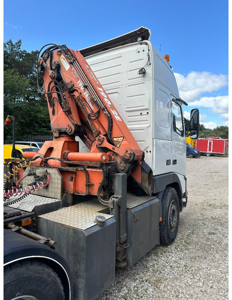 Volvo FH 12 460 6x2 with Terex 190.2E crane + remote - Sadulveok: pilt 3 Volvo FH 12 460 6x2 with Terex 190.2E crane + remote - Sadulveok: pilt 3