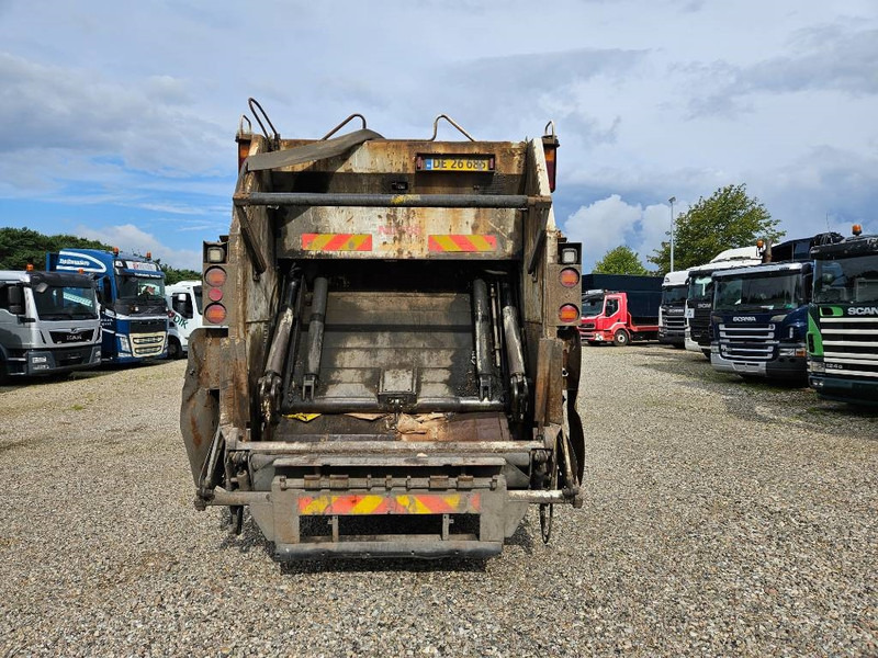 Scania P270 6x2/4 Müllwagen / garbagetruck - Prügiauto: pilt 4 Scania P270 6x2/4 Müllwagen / garbagetruck - Prügiauto: pilt 4