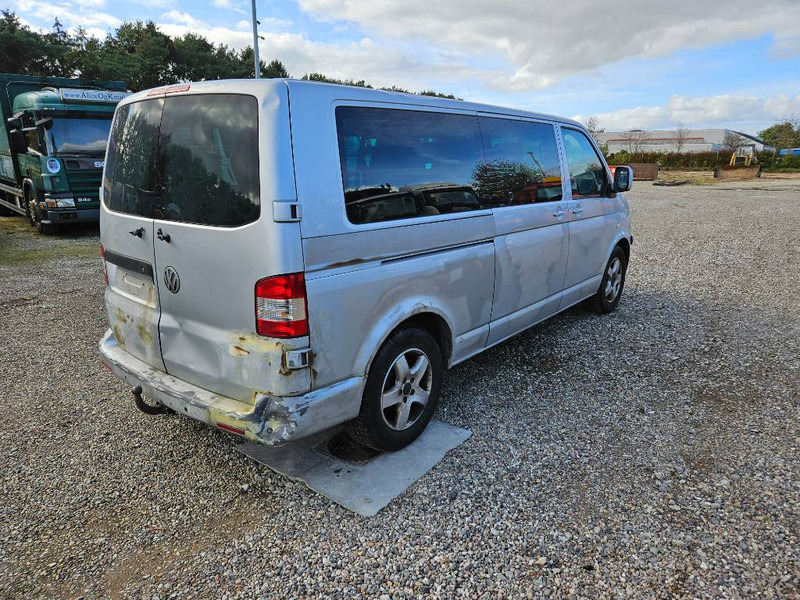 Volkswagen Caravelle 2,5 TDi 130 lang 10prs 5d - Väikebuss, Mikrobuss: pilt 4 Volkswagen Caravelle 2,5 TDi 130 lang 10prs 5d - Väikebuss, Mikrobuss: pilt 4