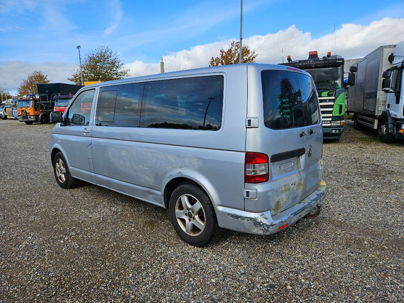 Volkswagen Caravelle 2,5 TDi 130 lang 10prs 5d - Väikebuss, Mikrobuss: pilt 3 Volkswagen Caravelle 2,5 TDi 130 lang 10prs 5d - Väikebuss, Mikrobuss: pilt 3