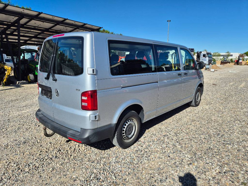 Volkswagen Transporter 2,0 TDi 102 Kombi lang 4d 9 prs - Auto: pilt 4 Volkswagen Transporter 2,0 TDi 102 Kombi lang 4d 9 prs - Auto: pilt 4
