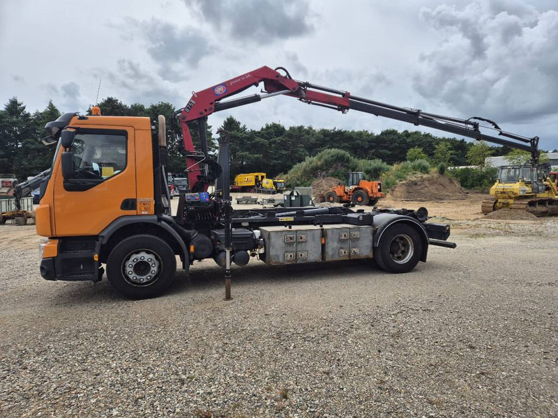 Volvo FE 320 /4x2// HMF 875 K3 // Kroghejs - Kraanaga veoauto: pilt 3 Volvo FE 320 /4x2// HMF 875 K3 // Kroghejs - Kraanaga veoauto: pilt 3