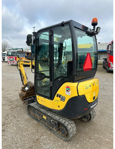 Yanmar SV 18 low hours // Tiltman S30 - Miniekskavaator: pilt 5 Yanmar SV 18 low hours // Tiltman S30 - Miniekskavaator: pilt 5