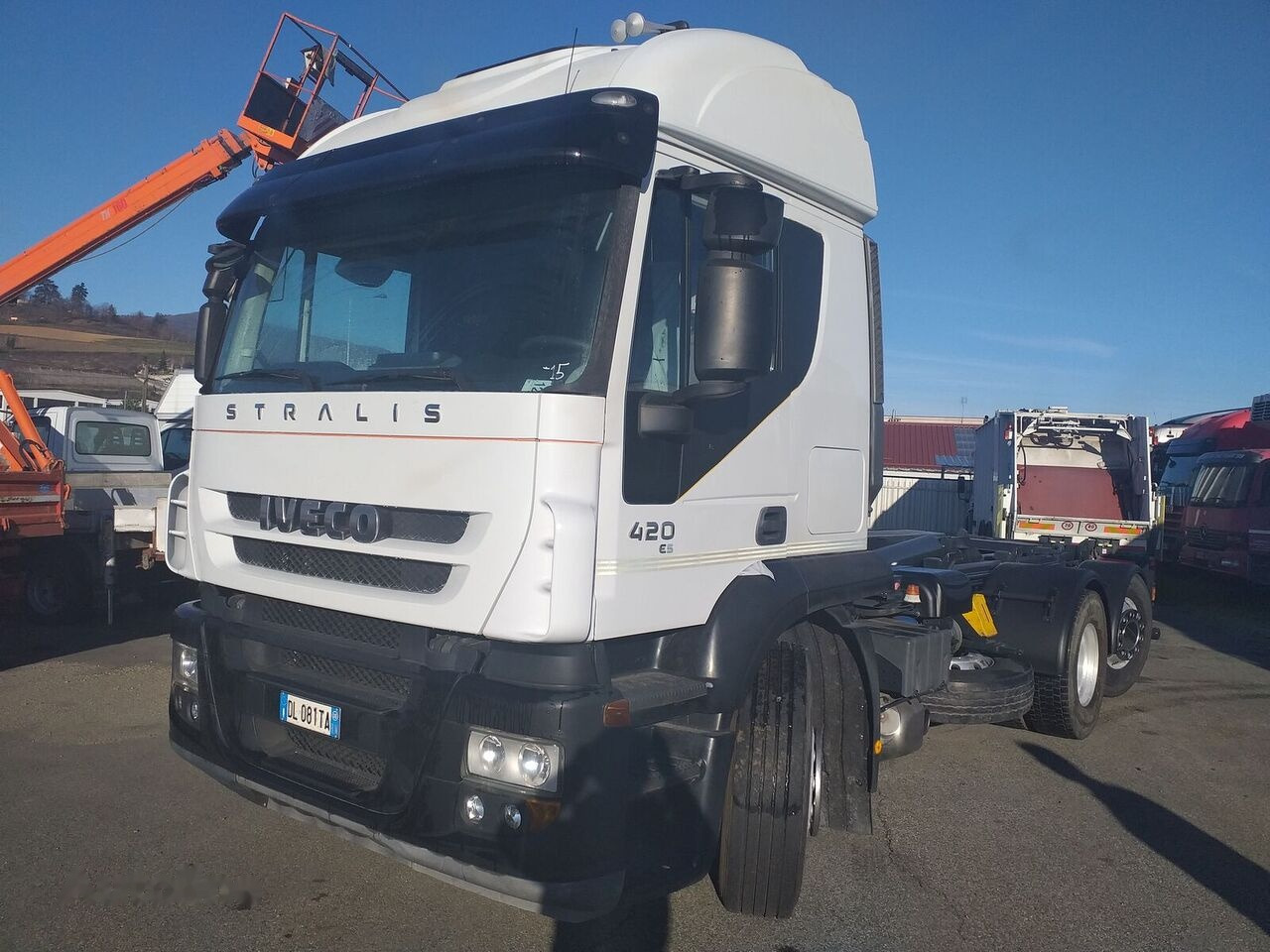 IVECO STRALIS AT260S42Y/PS - Konkstõstukiga veoauto: pilt 1 IVECO STRALIS AT260S42Y/PS - Konkstõstukiga veoauto: pilt 1