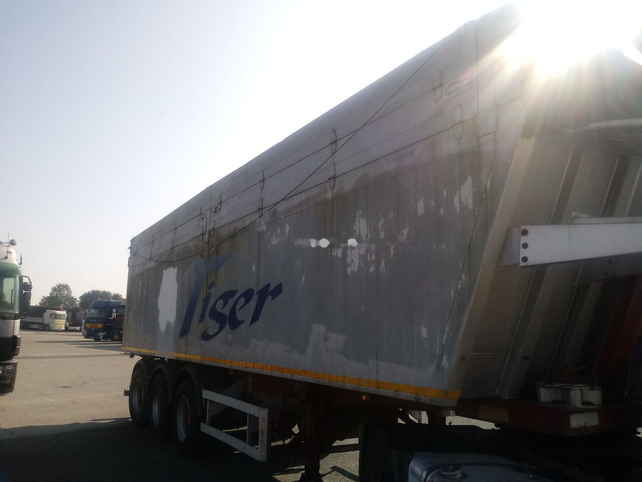 Piacenza TIGER 35 - Kallur-poolhaagis: pilt 2 Piacenza TIGER 35 - Kallur-poolhaagis: pilt 2