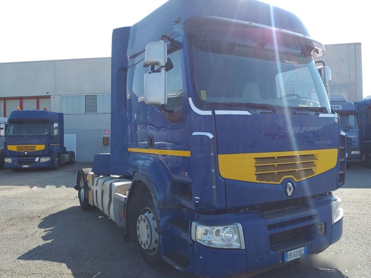 Renault PREMIUM 440 DXI - Sadulveok: pilt 2 Renault PREMIUM 440 DXI - Sadulveok: pilt 2
