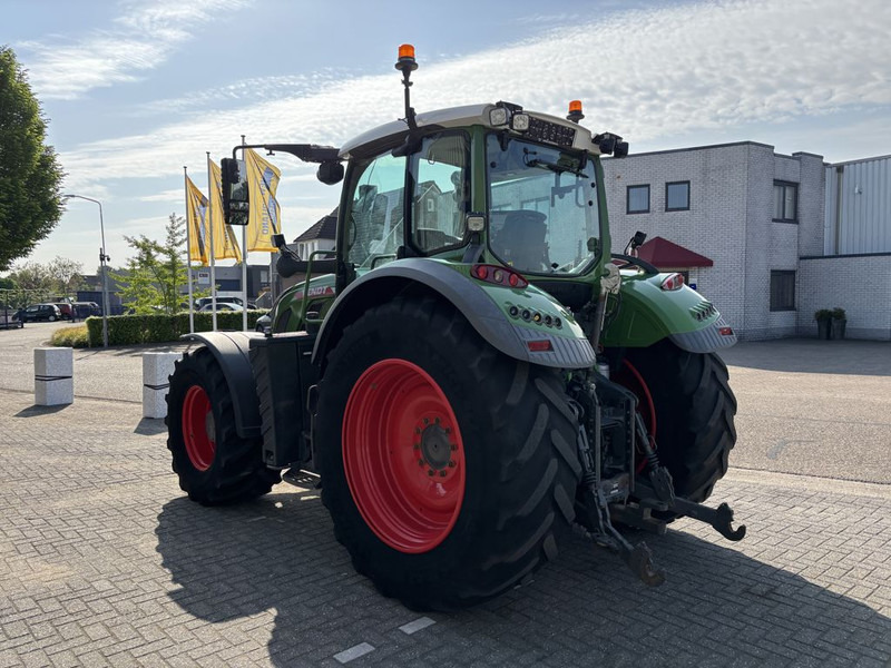 Fendt 724 Vario Profi Plus GEN 6 - Traktor: pilt 3 Fendt 724 Vario Profi Plus GEN 6 - Traktor: pilt 3