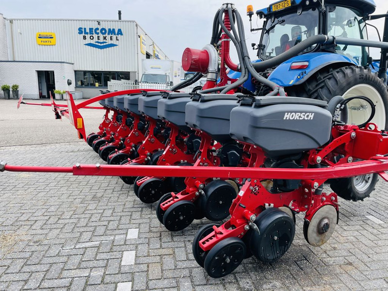 Horsch Mais zaaimachine 8 RX- Maestro 8 reiher - Täppiskülvimasin: pilt 1 Horsch Mais zaaimachine 8 RX- Maestro 8 reiher - Täppiskülvimasin: pilt 1
