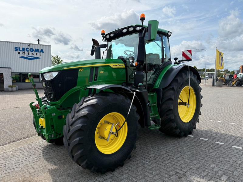 John Deere 6R250 Autpowr - Traktor: pilt 1 John Deere 6R250 Autpowr - Traktor: pilt 1