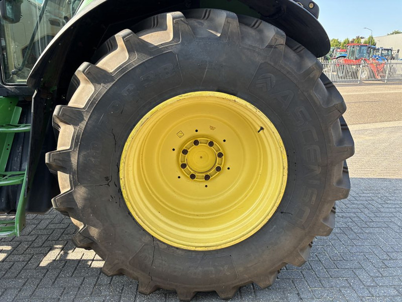 John Deere 7530 Premium AutoPowr liising John Deere 7530 Premium AutoPowr: pilt 8