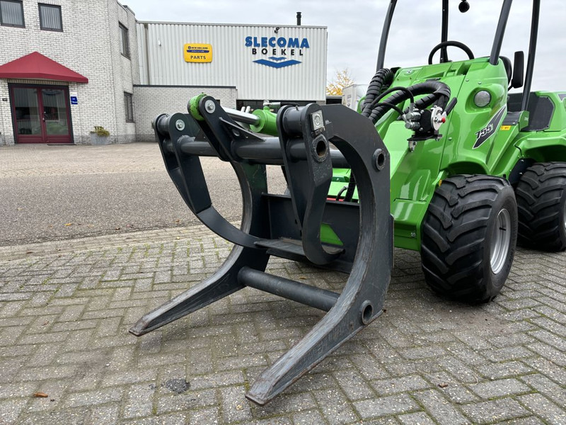 Avant Boomstammenklem, HD, hydraulisch, 0,4 m2 - Metsandusseadmed: pilt 1 Avant Boomstammenklem, HD, hydraulisch, 0,4 m2 - Metsandusseadmed: pilt 1