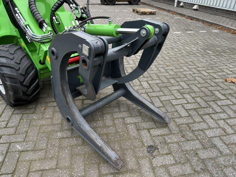 Avant Boomstammenklem, HD, hydraulisch, 0,4 m2 - Metsandusseadmed: pilt 4 Avant Boomstammenklem, HD, hydraulisch, 0,4 m2 - Metsandusseadmed: pilt 4