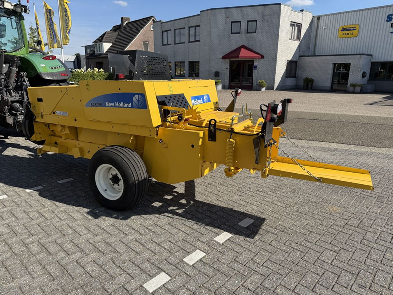 New Holland BC5060 Mini Balenpers - Heinapress, kandiline: pilt 2 New Holland BC5060 Mini Balenpers - Heinapress, kandiline: pilt 2