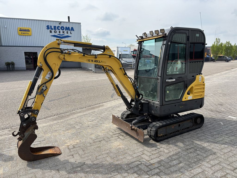 New Holland E18C Minigraver - Miniekskavaator: pilt 1 New Holland E18C Minigraver - Miniekskavaator: pilt 1