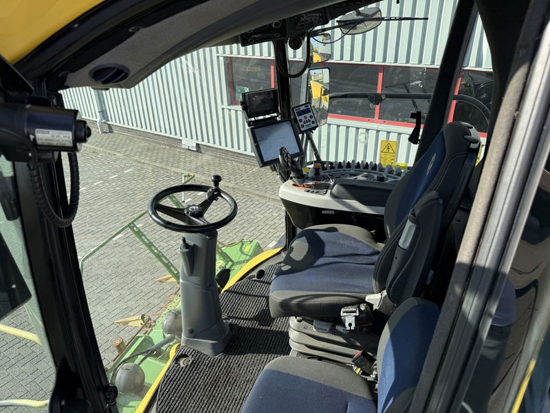 New Holland FR550 Forage Cruiser + Krone Easycollect - Koristusmasin: pilt 5 New Holland FR550 Forage Cruiser + Krone Easycollect - Koristusmasin: pilt 5