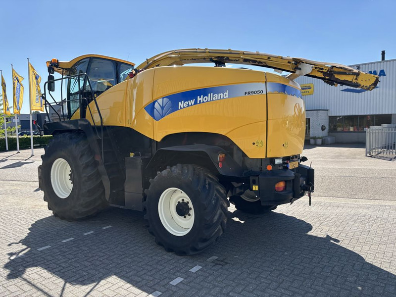 New Holland FR9050 - Koristusmasin: pilt 2 New Holland FR9050 - Koristusmasin: pilt 2