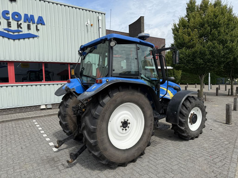 New Holland T5040 CAB + GPS - Traktor: pilt 3 New Holland T5040 CAB + GPS - Traktor: pilt 3