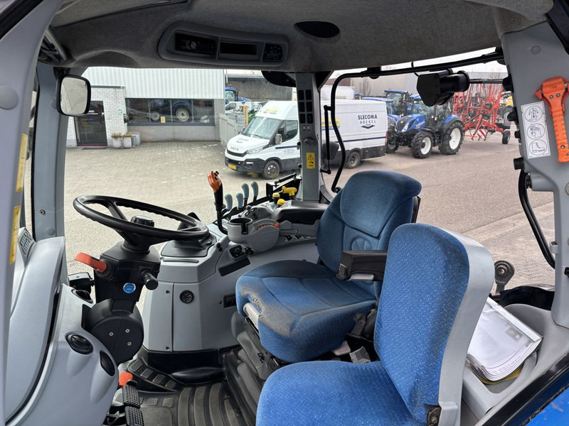 New Holland T6080 Power Command - Traktor: pilt 5 New Holland T6080 Power Command - Traktor: pilt 5