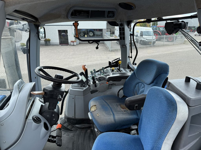 New Holland T7040 Power Command - Traktor: pilt 5 New Holland T7040 Power Command - Traktor: pilt 5