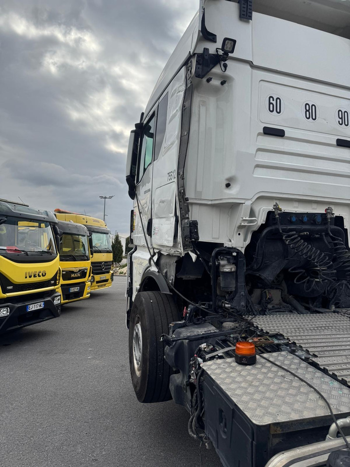 MAN TGX 18.520 - Sadulveok: pilt 3 MAN TGX 18.520 - Sadulveok: pilt 3