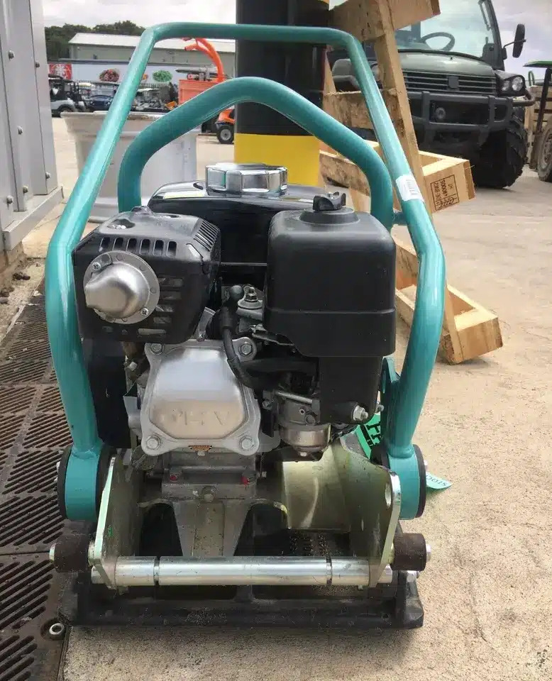 AMMANN APF12/40 - Vibraatorplaat: pilt 3 AMMANN APF12/40 - Vibraatorplaat: pilt 3