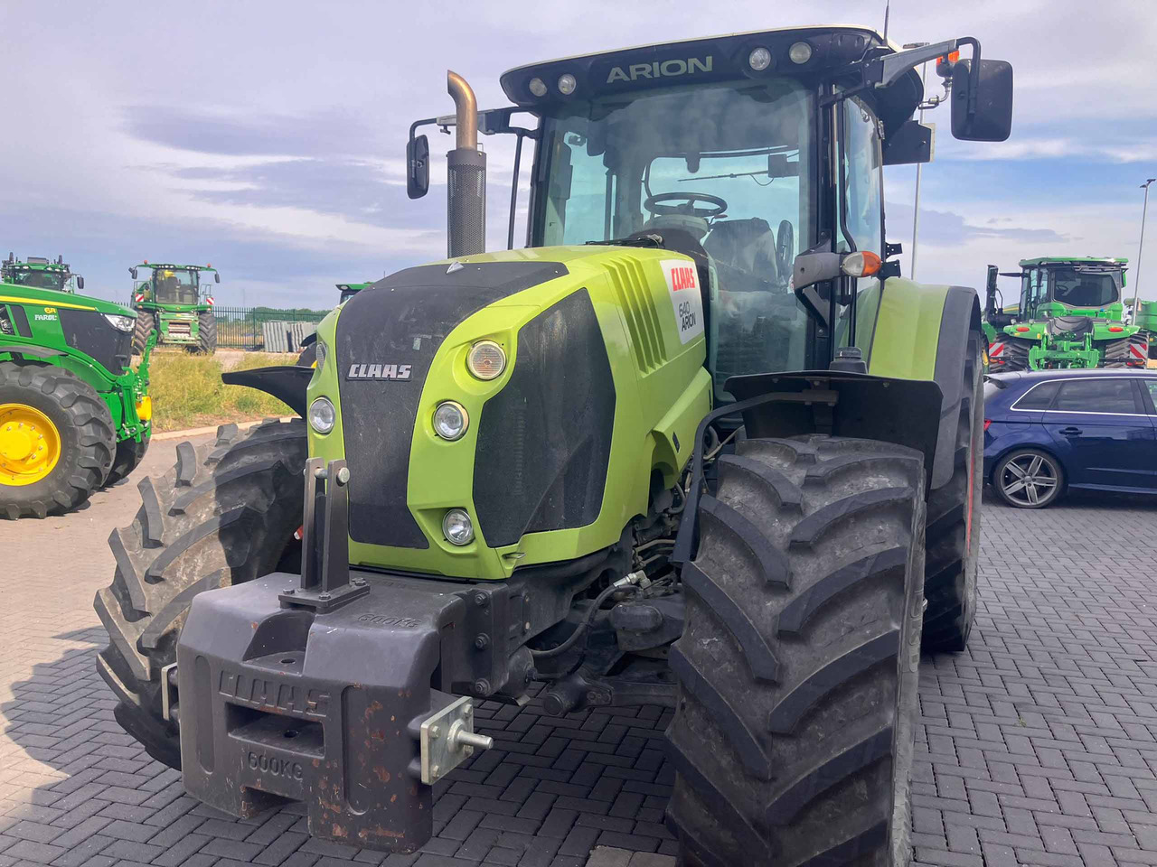 Claas Arion 640 - Traktor: pilt 3 Claas Arion 640 - Traktor: pilt 3