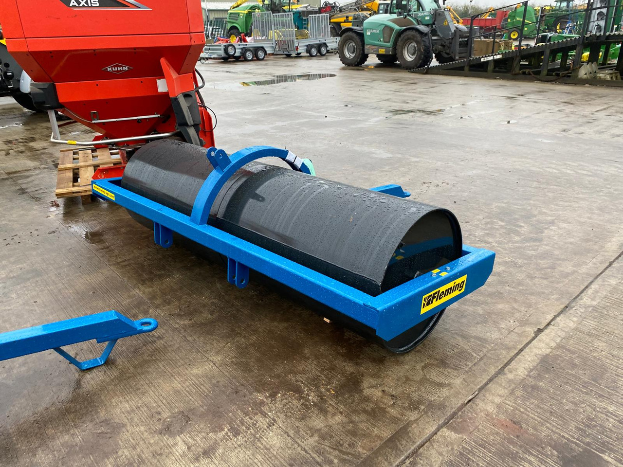Fleming 83010 8 Foot Roller - Põllurull: pilt 5 Fleming 83010 8 Foot Roller - Põllurull: pilt 5