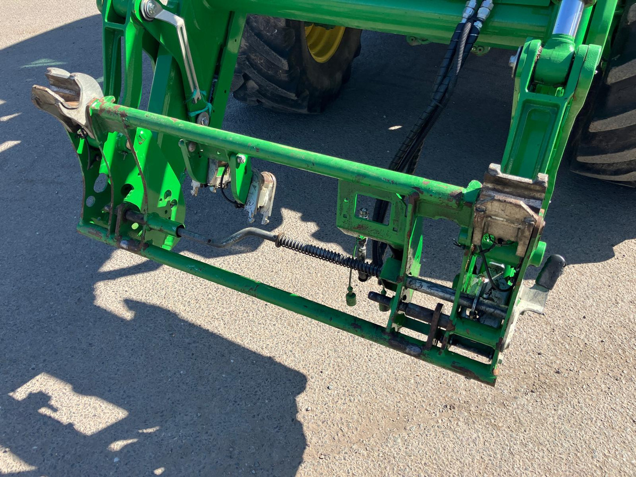 John Deere 6130R - Traktor: pilt 3 John Deere 6130R - Traktor: pilt 3