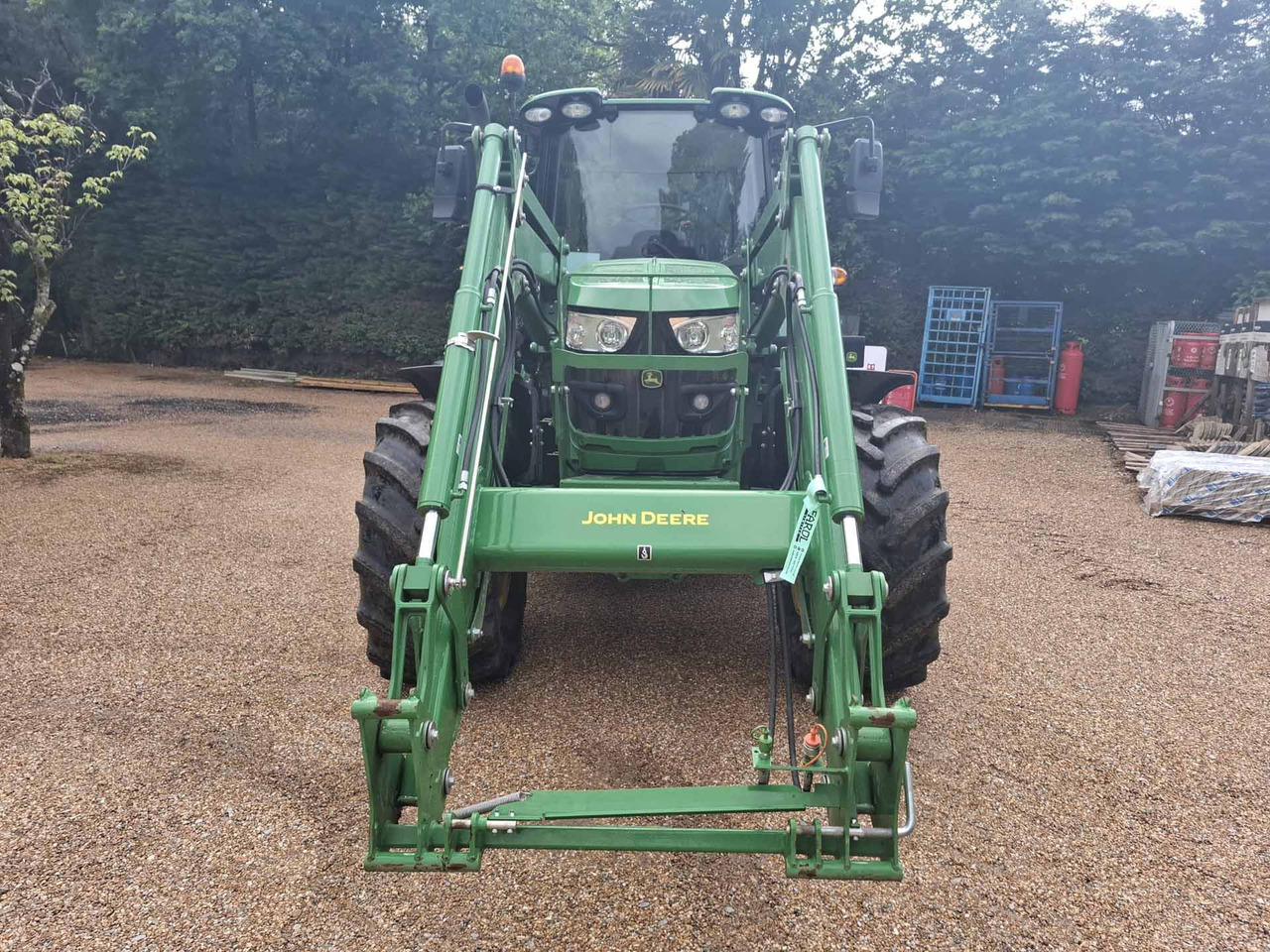 John Deere 6140M - Traktor: pilt 2 John Deere 6140M - Traktor: pilt 2