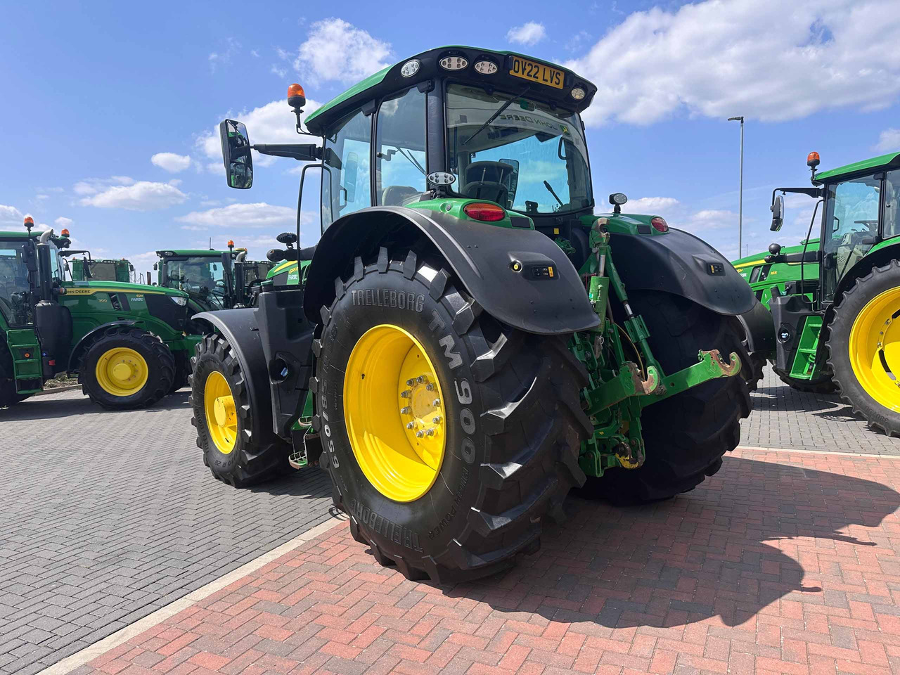 John Deere 6195R - Traktor: pilt 2 John Deere 6195R - Traktor: pilt 2