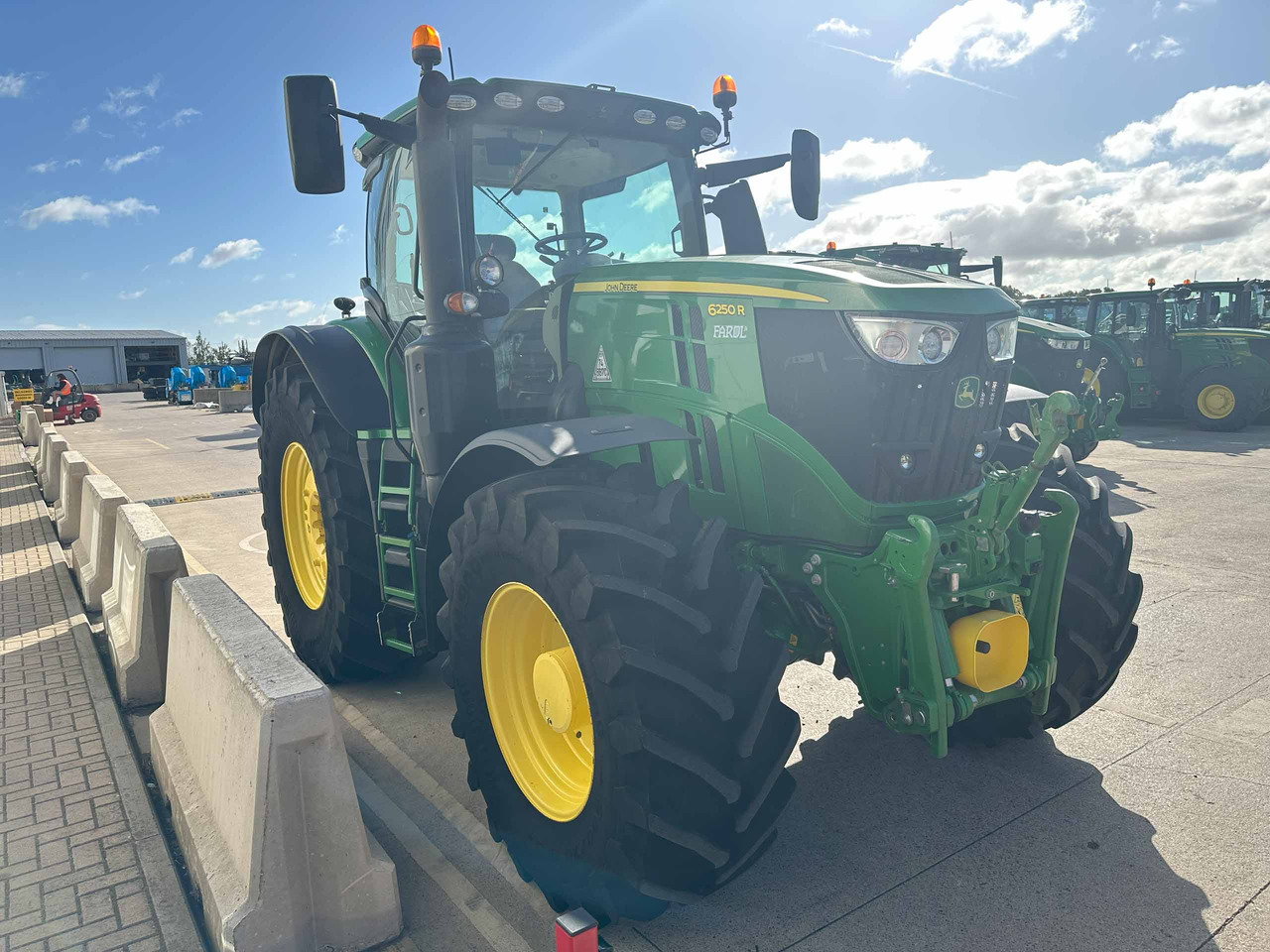 John Deere 6250R - Traktor: pilt 5 John Deere 6250R - Traktor: pilt 5
