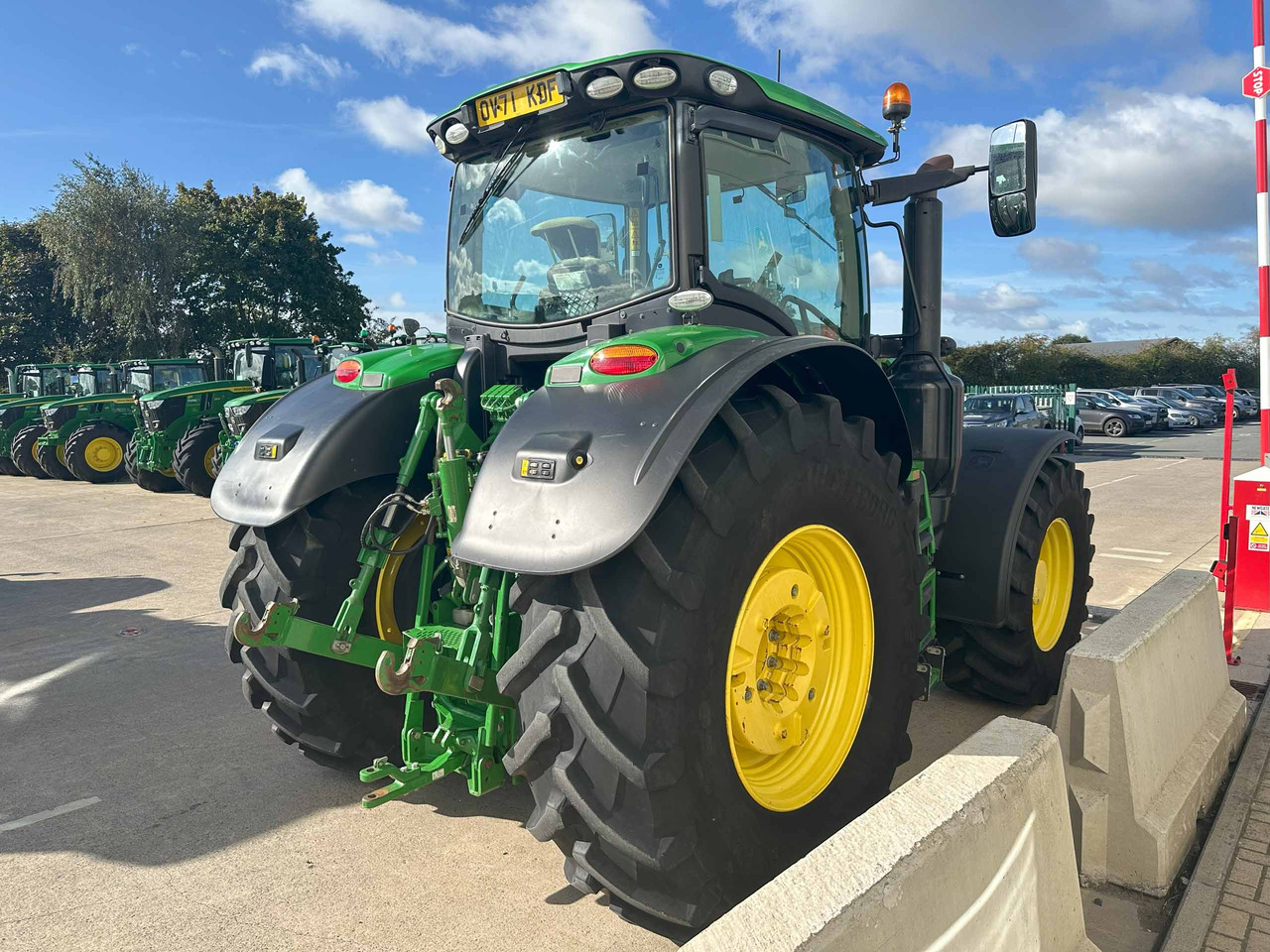 John Deere 6250R - Traktor: pilt 4 John Deere 6250R - Traktor: pilt 4