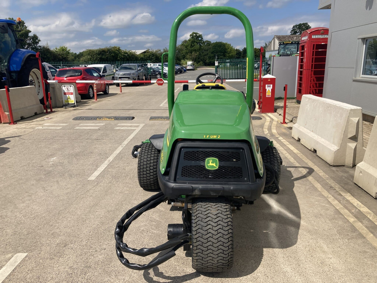 John Deere 7200A utility mower - Muruniiduk: pilt 4 John Deere 7200A utility mower - Muruniiduk: pilt 4