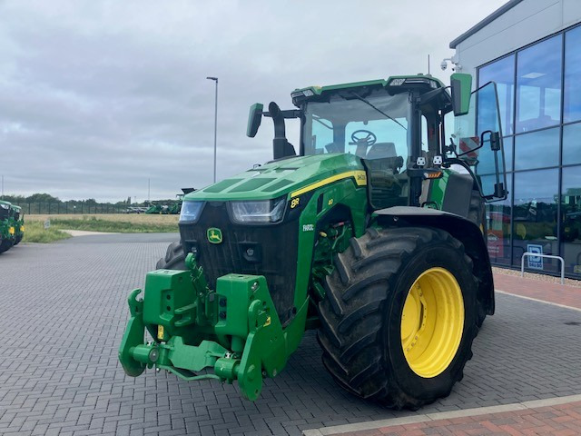 John Deere 8R 410 - Traktor: pilt 3 John Deere 8R 410 - Traktor: pilt 3