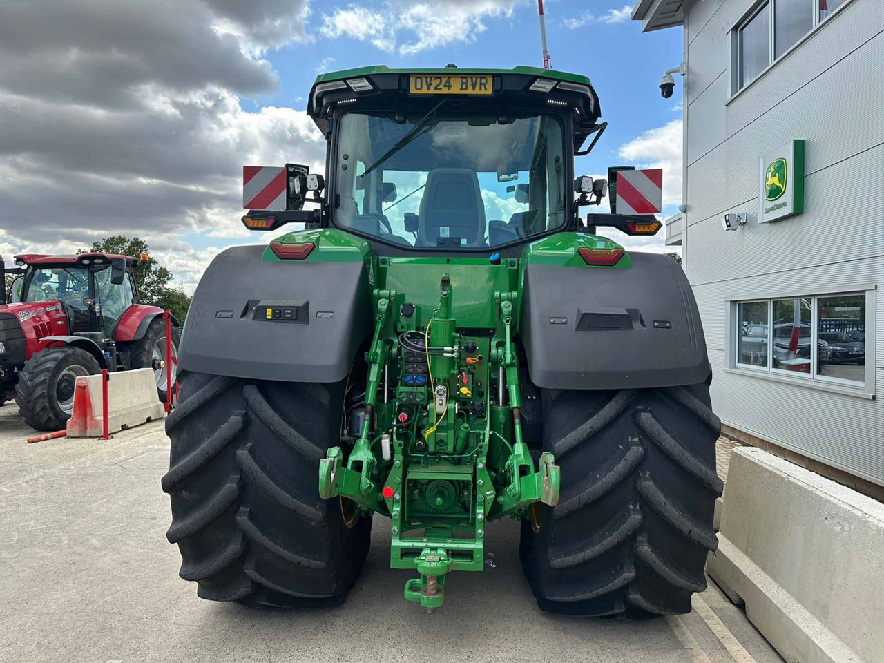 John Deere 8R 410 - Traktor: pilt 2 John Deere 8R 410 - Traktor: pilt 2