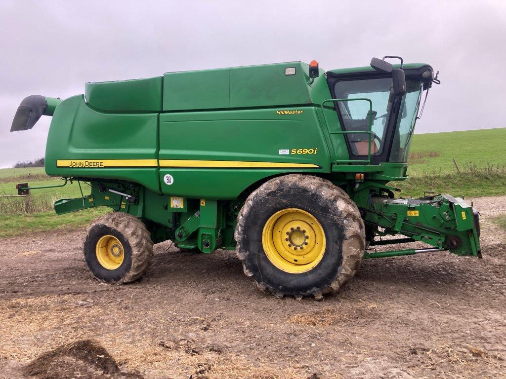 John Deere S690i HM - Kombain: pilt 2 John Deere S690i HM - Kombain: pilt 2