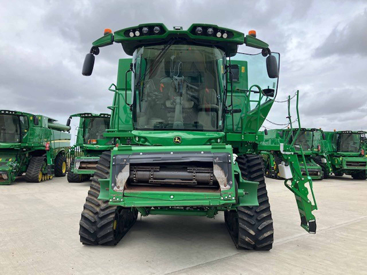 John Deere S790 - Kombain: pilt 2 John Deere S790 - Kombain: pilt 2