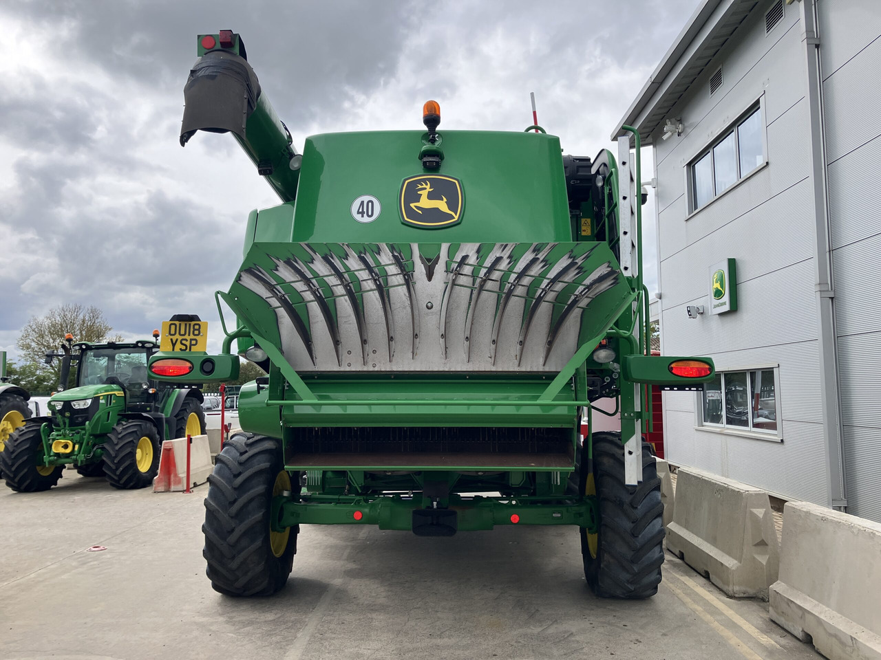 John Deere T670i HillMaster - Kombain: pilt 5 John Deere T670i HillMaster - Kombain: pilt 5