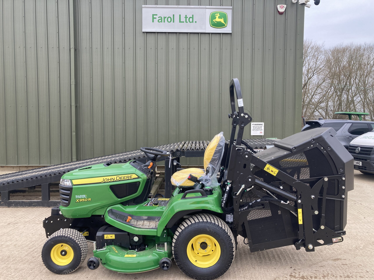 John Deere X950R ride on cut and collect mower - Muruniiduk: pilt 2 John Deere X950R ride on cut and collect mower - Muruniiduk: pilt 2