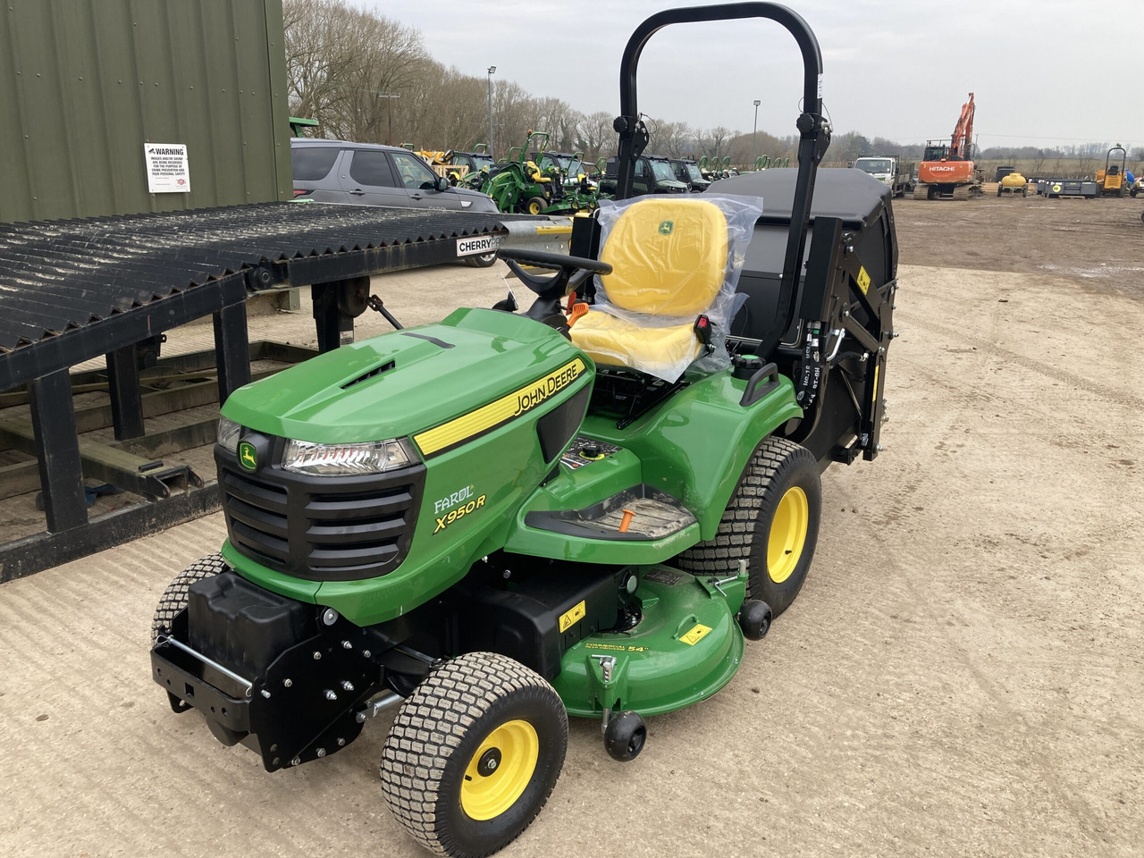 John Deere X950R ride on cut and collect mower - Muruniiduk: pilt 1 John Deere X950R ride on cut and collect mower - Muruniiduk: pilt 1