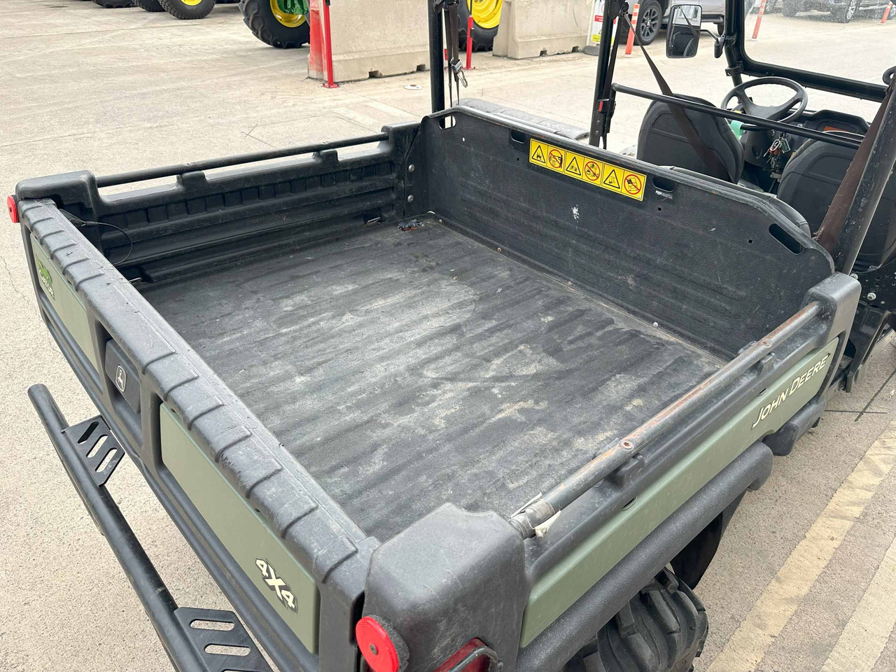 John Deere XUV855M S4 Gator - ATV: pilt 5 John Deere XUV855M S4 Gator - ATV: pilt 5