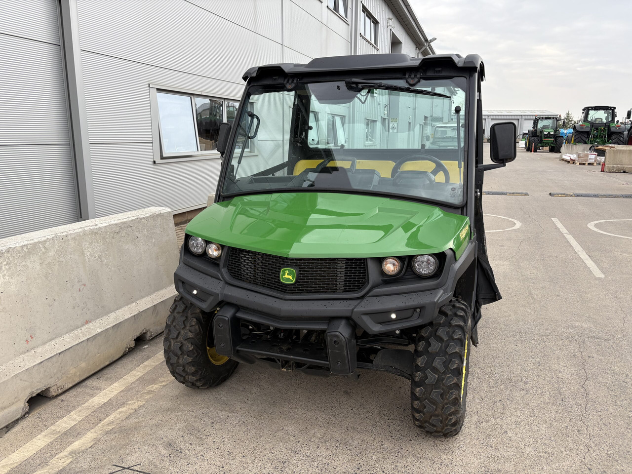John Deere XUV865M Gator - ATV: pilt 2 John Deere XUV865M Gator - ATV: pilt 2