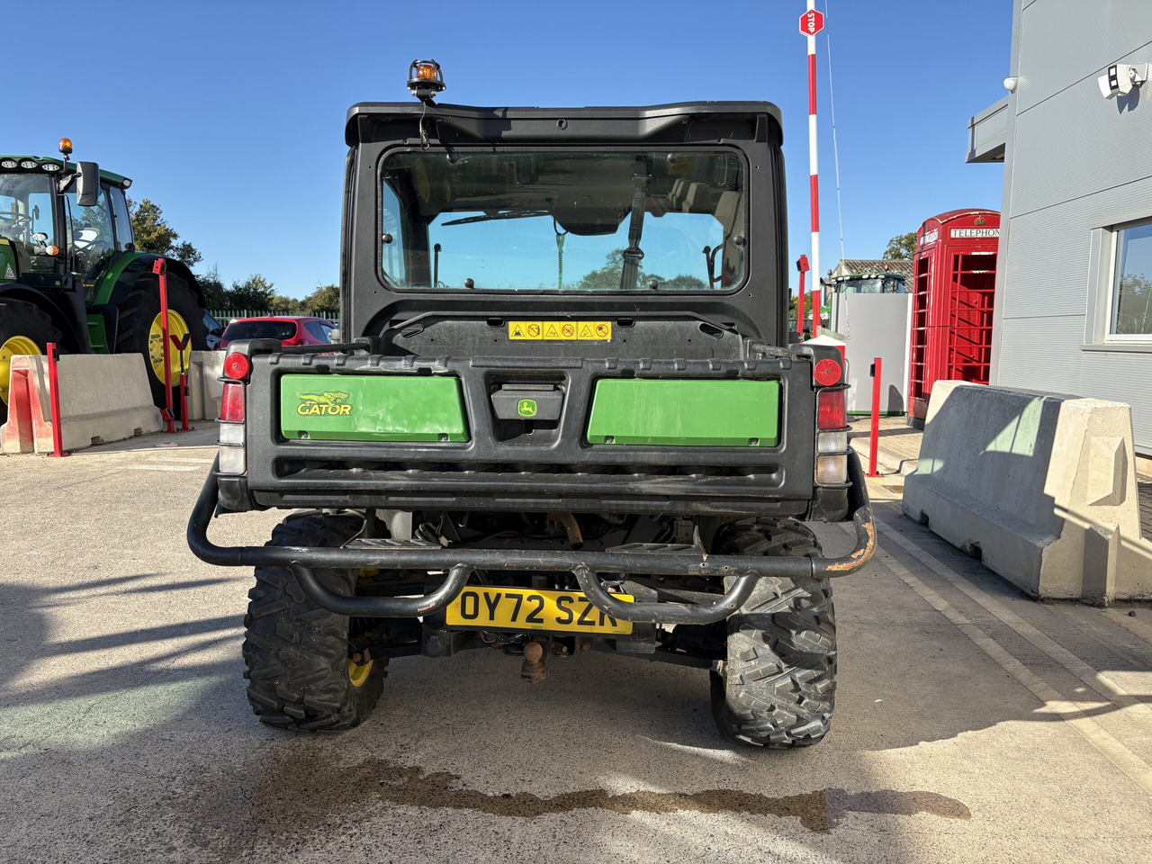 John Deere XUV865M Gator - ATV: pilt 4 John Deere XUV865M Gator - ATV: pilt 4