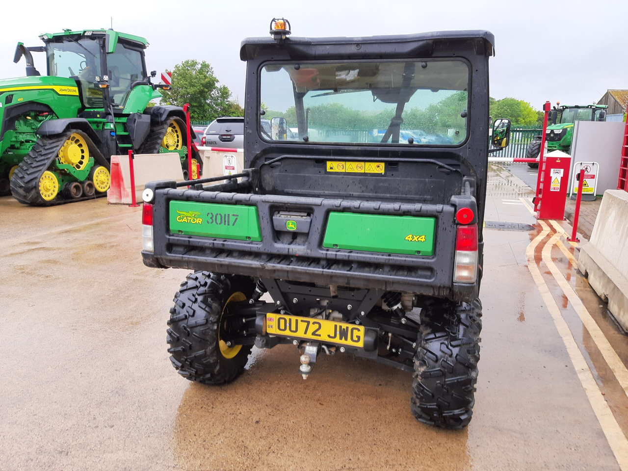 John Deere XUV865M Gator - ATV: pilt 4 John Deere XUV865M Gator - ATV: pilt 4