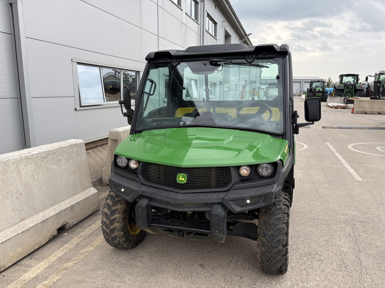 John Deere XUV865M Gator - ATV: pilt 2 John Deere XUV865M Gator - ATV: pilt 2